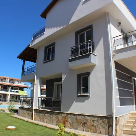 Roza Deluxe Villas Villa Güzelçamlı