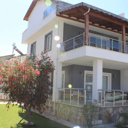 Villa Roza Deluxe Villas Güzelçamlı
