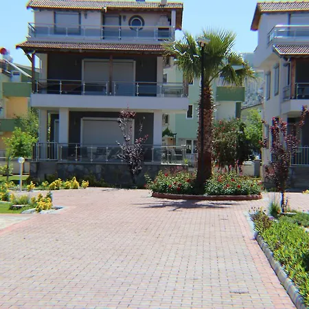 Roza Deluxe Villas * Güzelçamlı