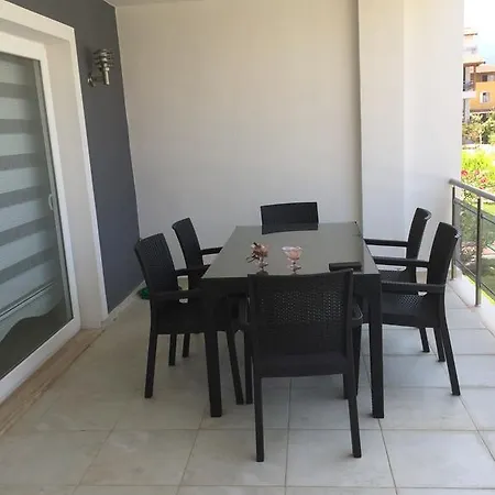Roza Deluxe Villas
