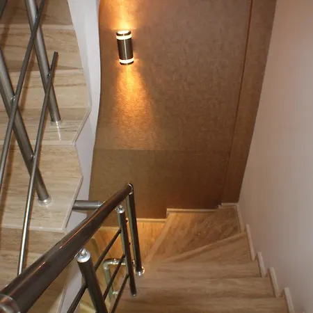 Roza Deluxe Villas 빌라 *