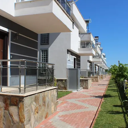 Roza Deluxe Villas